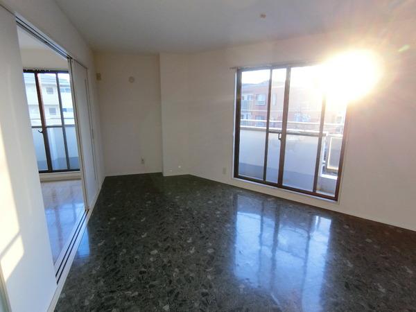 藤井寺市沢田２丁目のマンション