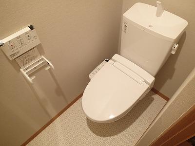 羽曳野市高鷲１０丁目のハイツ