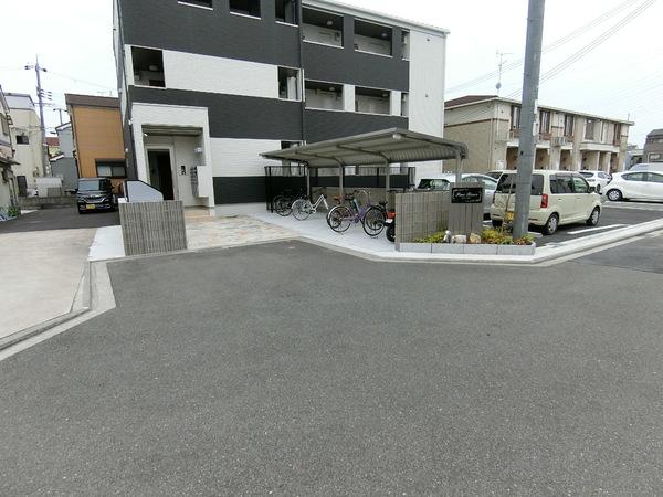 松原市高見の里３丁目のハイツ