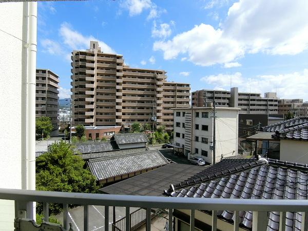 ハイツしらとり