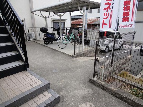 羽曳野市古市２丁目のハイツ