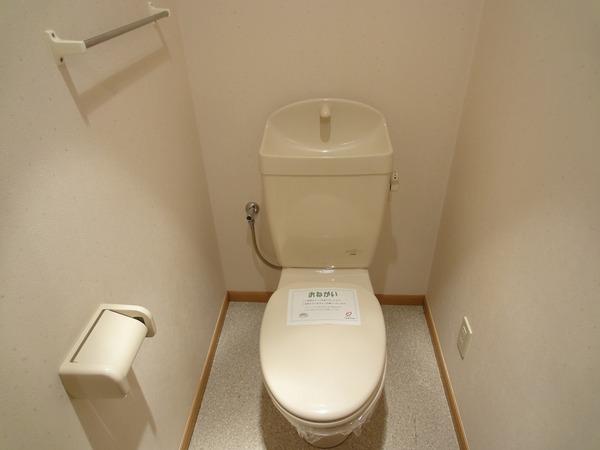 羽曳野市古市２丁目のハイツ