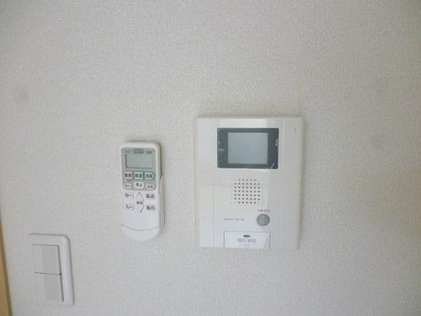 柏原市上市１丁目のマンション