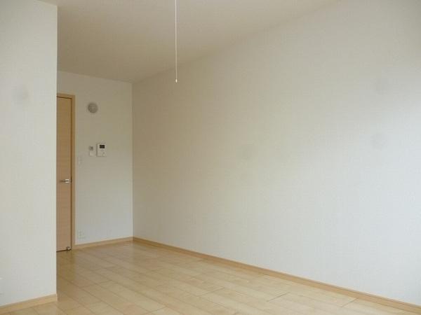 柏原市上市１丁目のマンション