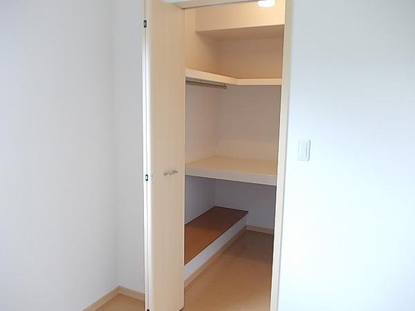 メゾン　ド　コスモス