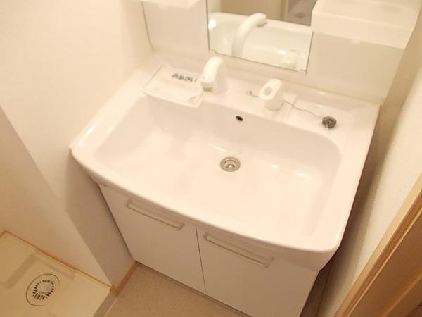 メゾン　ド　コスモス