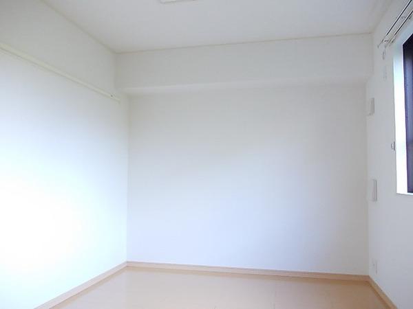 メゾン　ド　コスモス