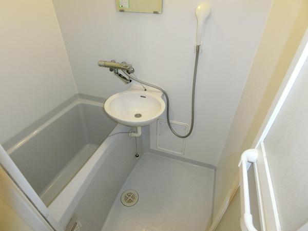 羽曳野市西浦４丁目のマンション