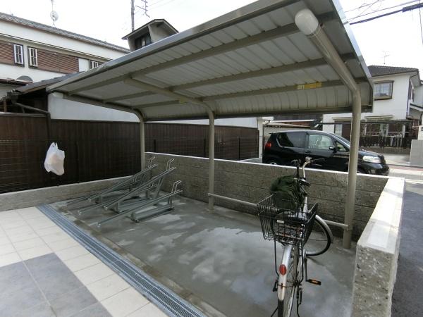 羽曳野市古市２丁目のハイツ