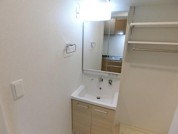 羽曳野市古市２丁目のアパート