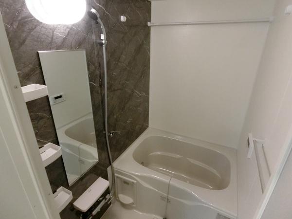 羽曳野市古市２丁目のアパート