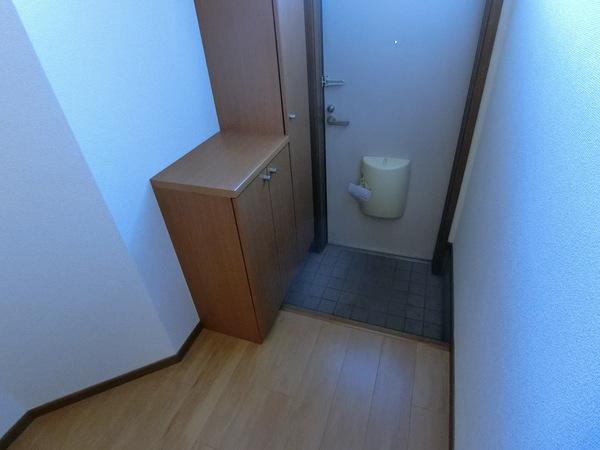 羽曳野市西浦３丁目のハイツ