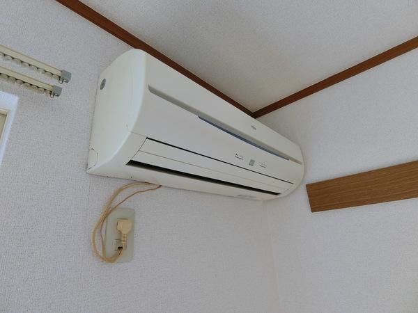 羽曳野市西浦３丁目のハイツ