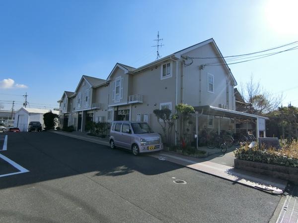 羽曳野市西浦３丁目のハイツ