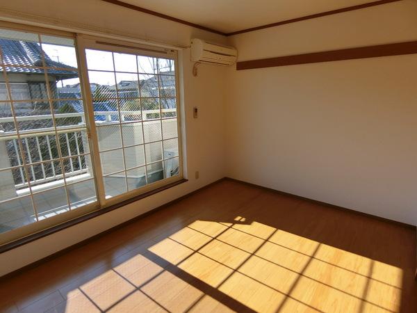 羽曳野市西浦３丁目のハイツ