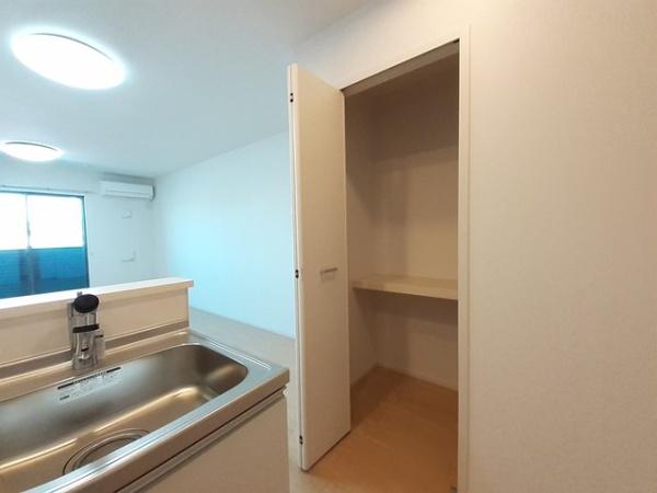 羽曳野市古市２丁目のアパート