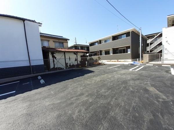 羽曳野市古市２丁目のアパート