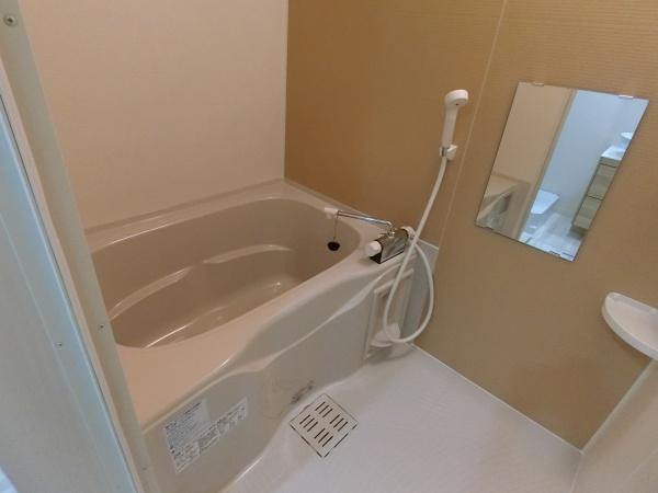 羽曳野市恵我之荘４丁目のアパート