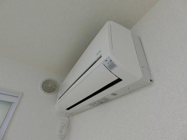 羽曳野市誉田３丁目のハイツ