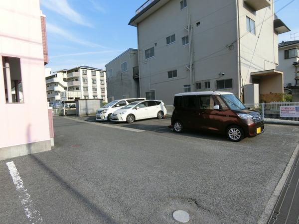 柏原市国分市場２丁目のマンション