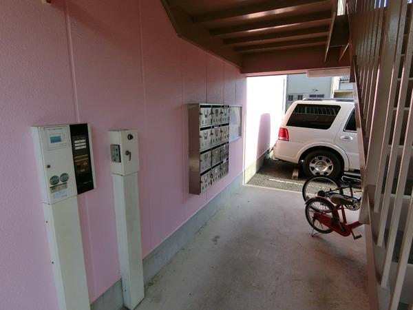 柏原市国分市場２丁目のマンション