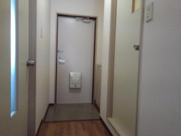 柏原市国分市場２丁目のマンション