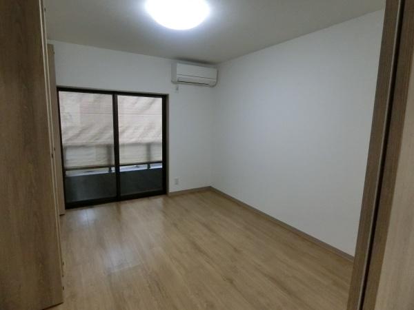 羽曳野市古市４丁目のアパート