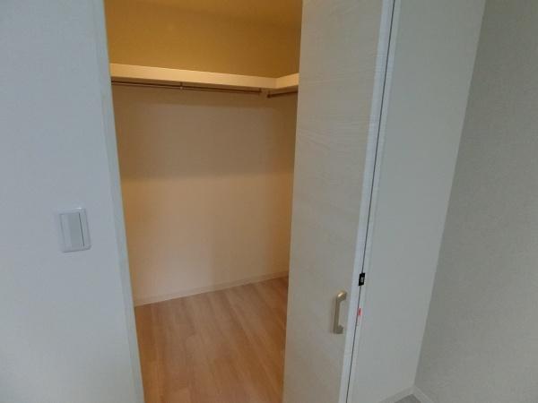 羽曳野市島泉９丁目のアパート