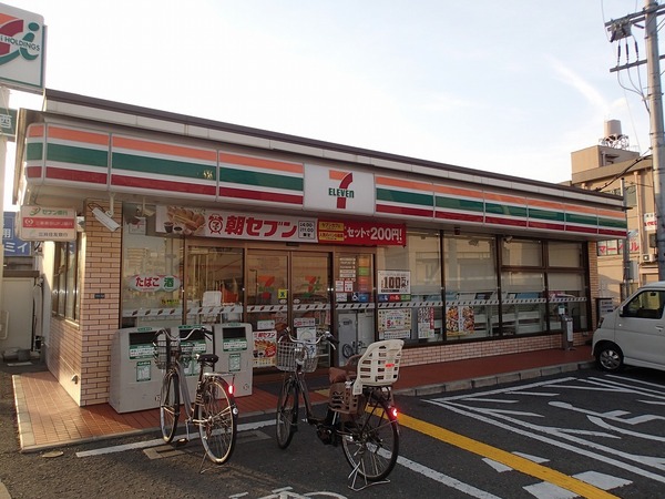 羽曳野市島泉9丁目のアパート(セブンイレブン藤井寺岡2丁目店)