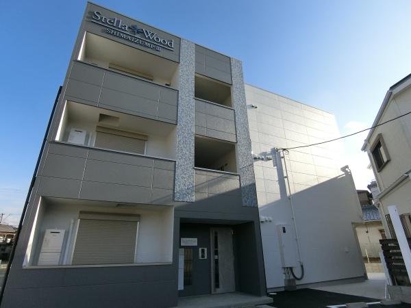 ステラウッド島泉III