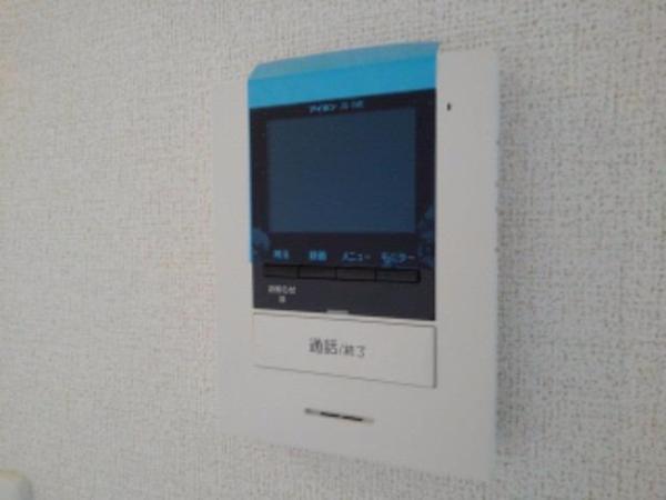 羽曳野市東阪田のハイツ