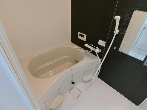 藤井寺市小山１丁目のアパート