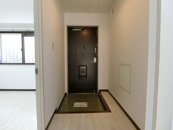 羽曳野市高鷲１丁目のマンション