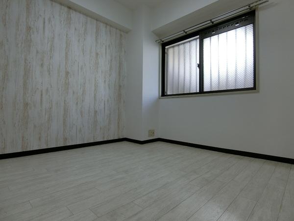 羽曳野市高鷲１丁目のマンション