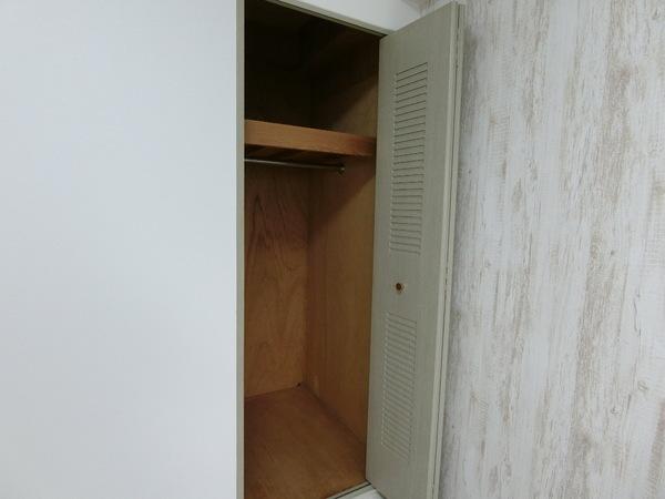 羽曳野市高鷲１丁目のマンション