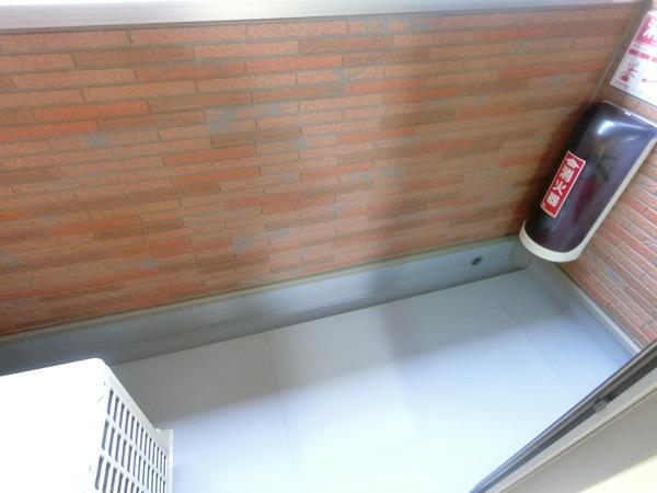 柏原市国分本町３丁目のハイツ