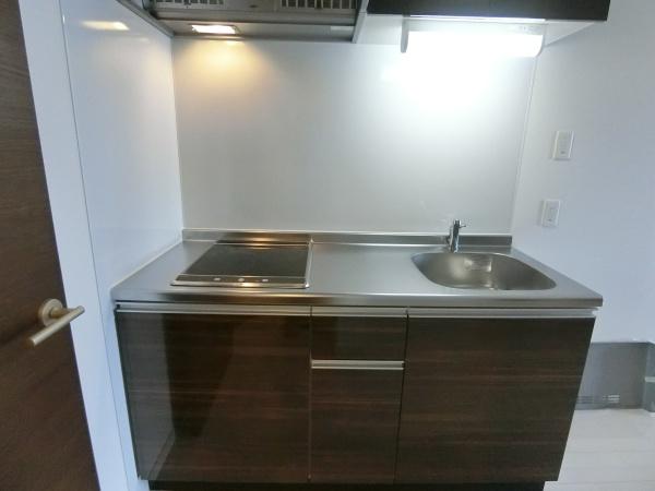 羽曳野市軽里３丁目のアパート