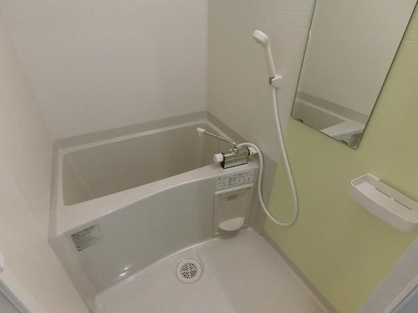 羽曳野市軽里３丁目のアパート