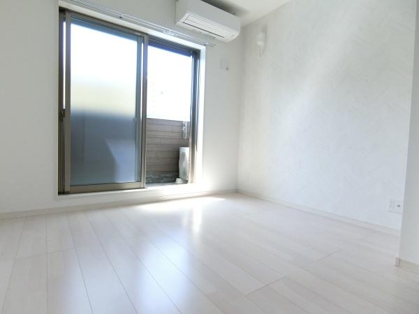 羽曳野市軽里３丁目のアパート