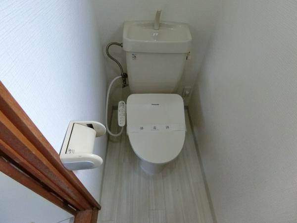 羽曳野市恵我之荘４丁目のハイツ