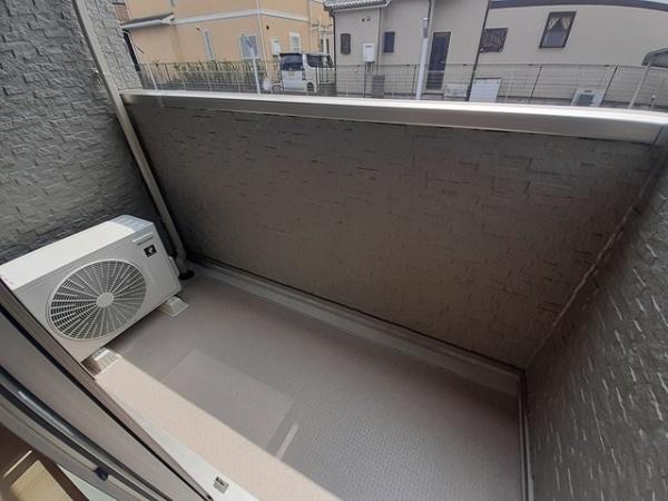 羽曳野市河原城のアパート