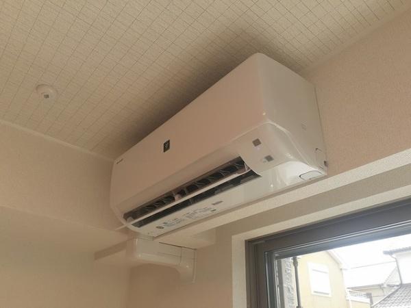 羽曳野市河原城のアパート