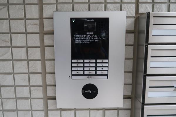 カーサコムロ