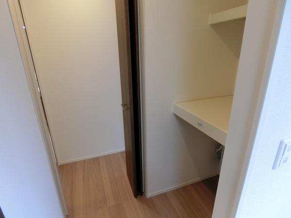 松原市岡５丁目のアパート