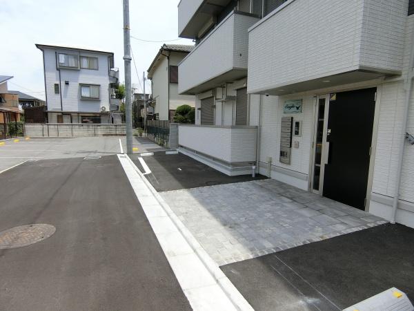 松原市岡５丁目のアパート