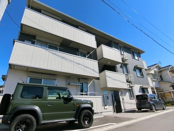 松原市岡５丁目のアパート