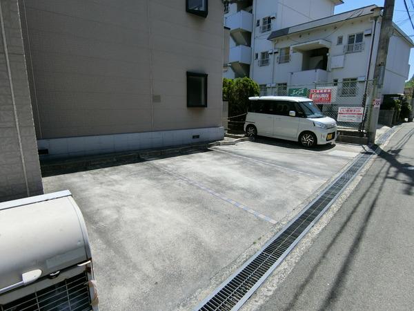 羽曳野市はびきの３丁目のハイツ