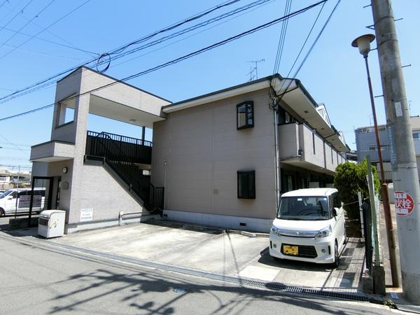 羽曳野市はびきの３丁目のハイツ