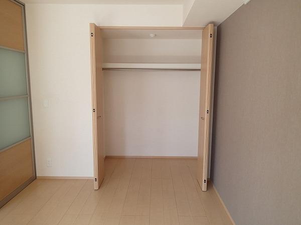 松原市高見の里４丁目のハイツ