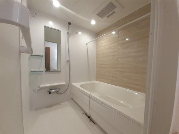 羽曳野市蔵之内のアパート